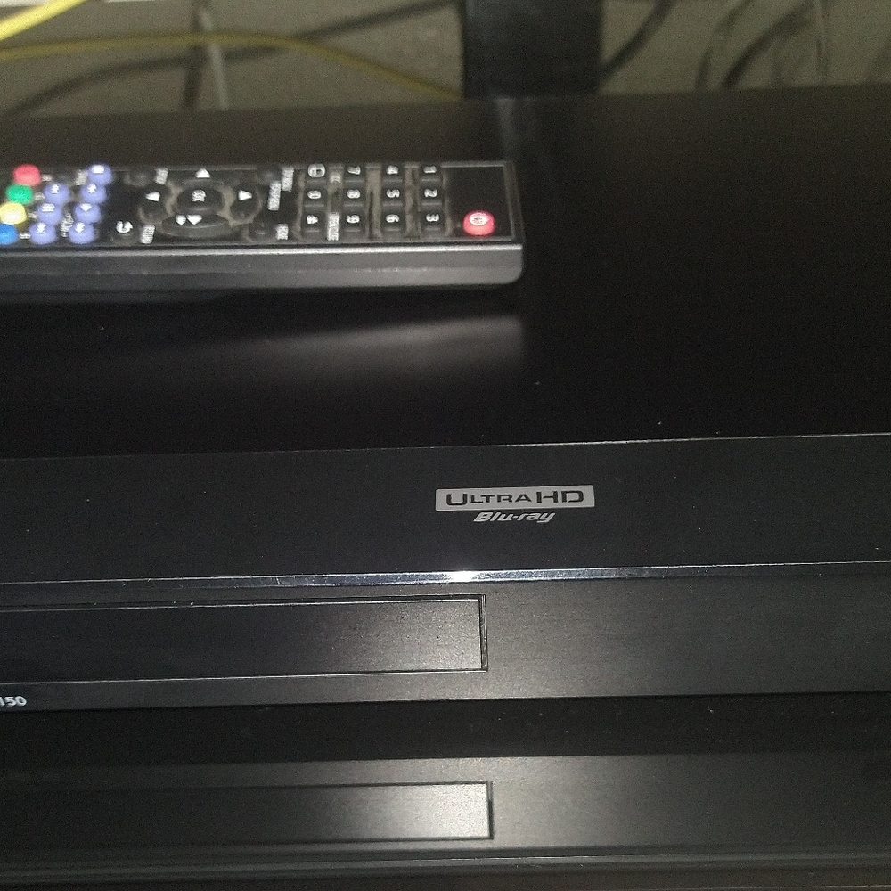 Panasonic DP-UB-150-K Ultra HD Premium Blu-ray Player (Black)